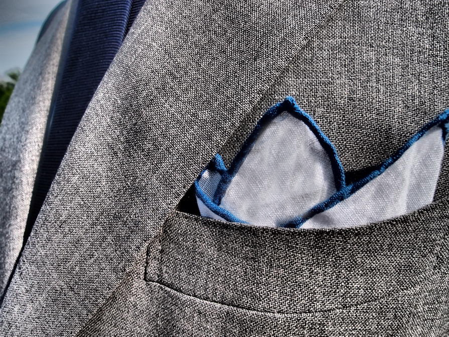 Mid-Gray-Fresco-Suit-with-Pocket-Square-Plain-Navy-Tie